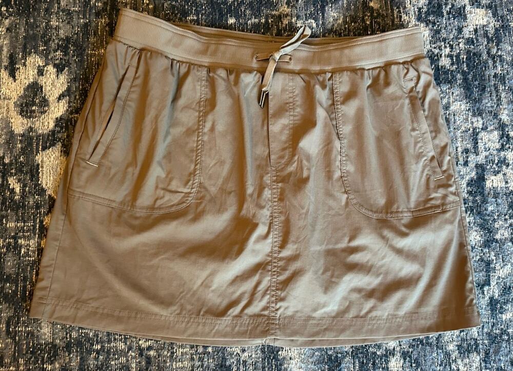 LL Bean Skort Women’s XL Brown Pockets Lined Shorts/Skirt Stretch Nylon Hiking